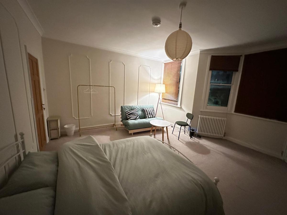 Spacious Room Near Underground Londres Exterior foto